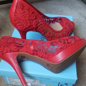 Antonio Melani lace heels
